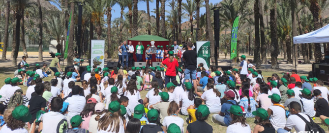 Cerca de 500 escolares celebran el Día Mundial del Medio Ambiente en Orihuela