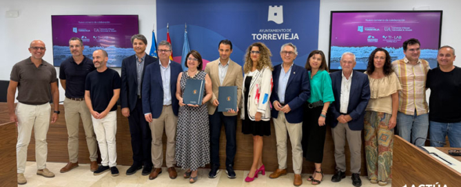 La Universidad de Alicante y Actúa presentan un máster para formar a los profesionales que gestionarán las ciudades del futuro